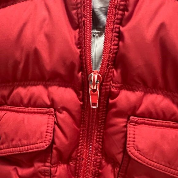 Burberry - boys 2 in 1 jacket. Red colour size 18months - Picture 2 of 14